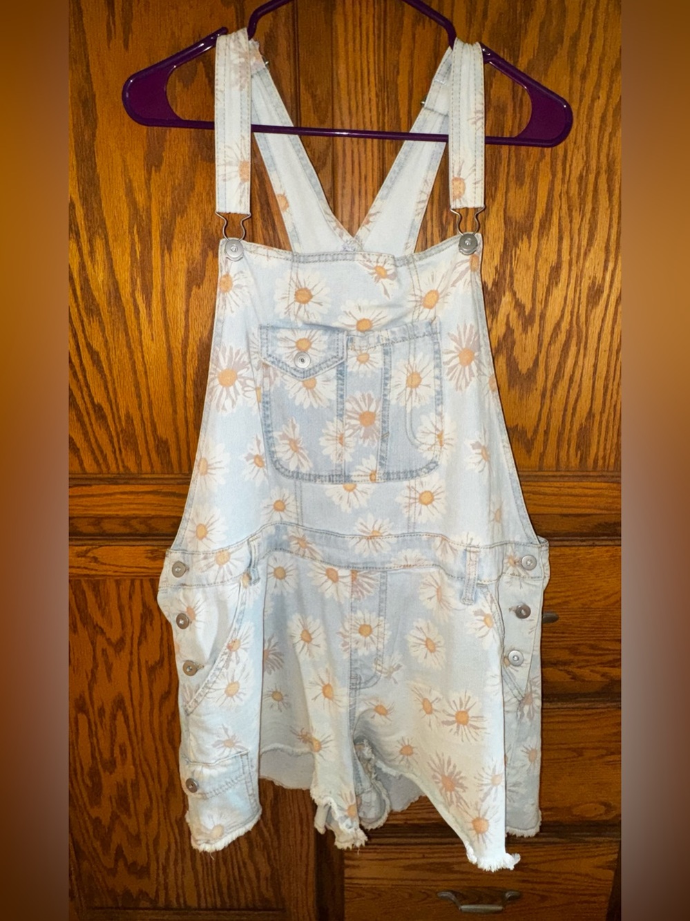 EUC No Boundaries Sunflower Daisies Jean Short Overalls - Size 21 - Picture 1 of 6